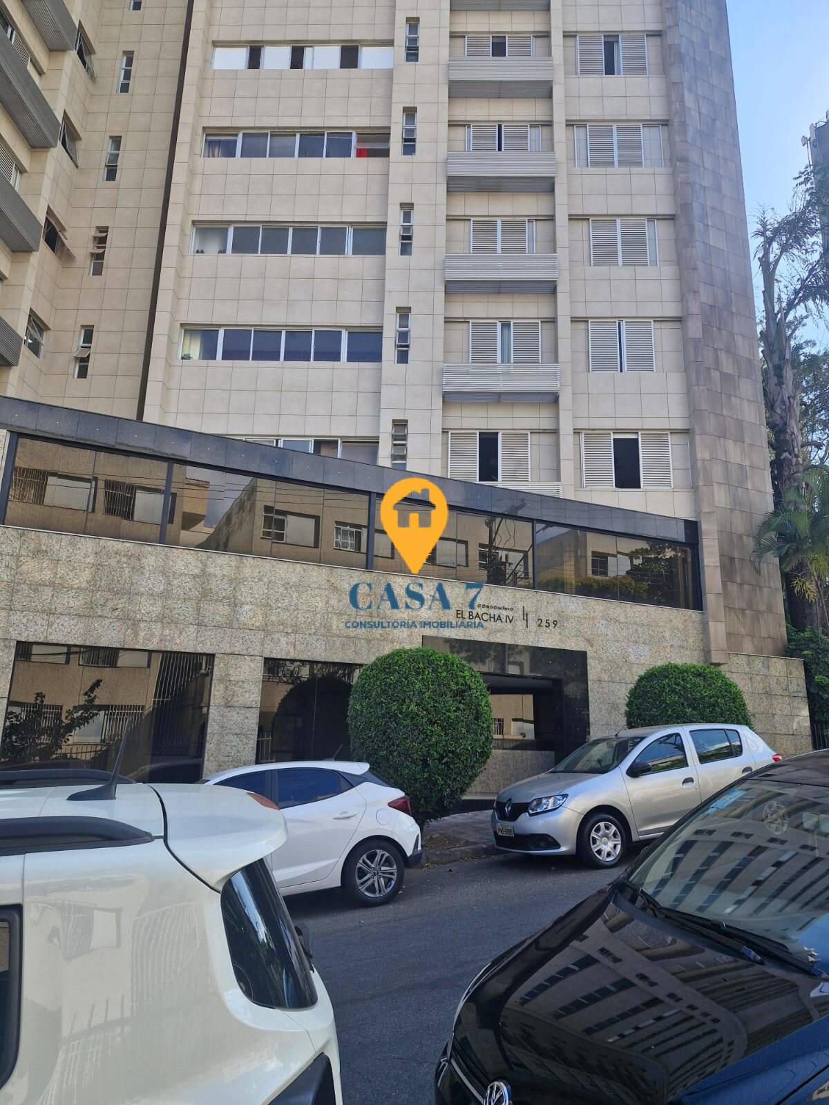 Apartamento à venda com 4 quartos, 139m² - Foto 1