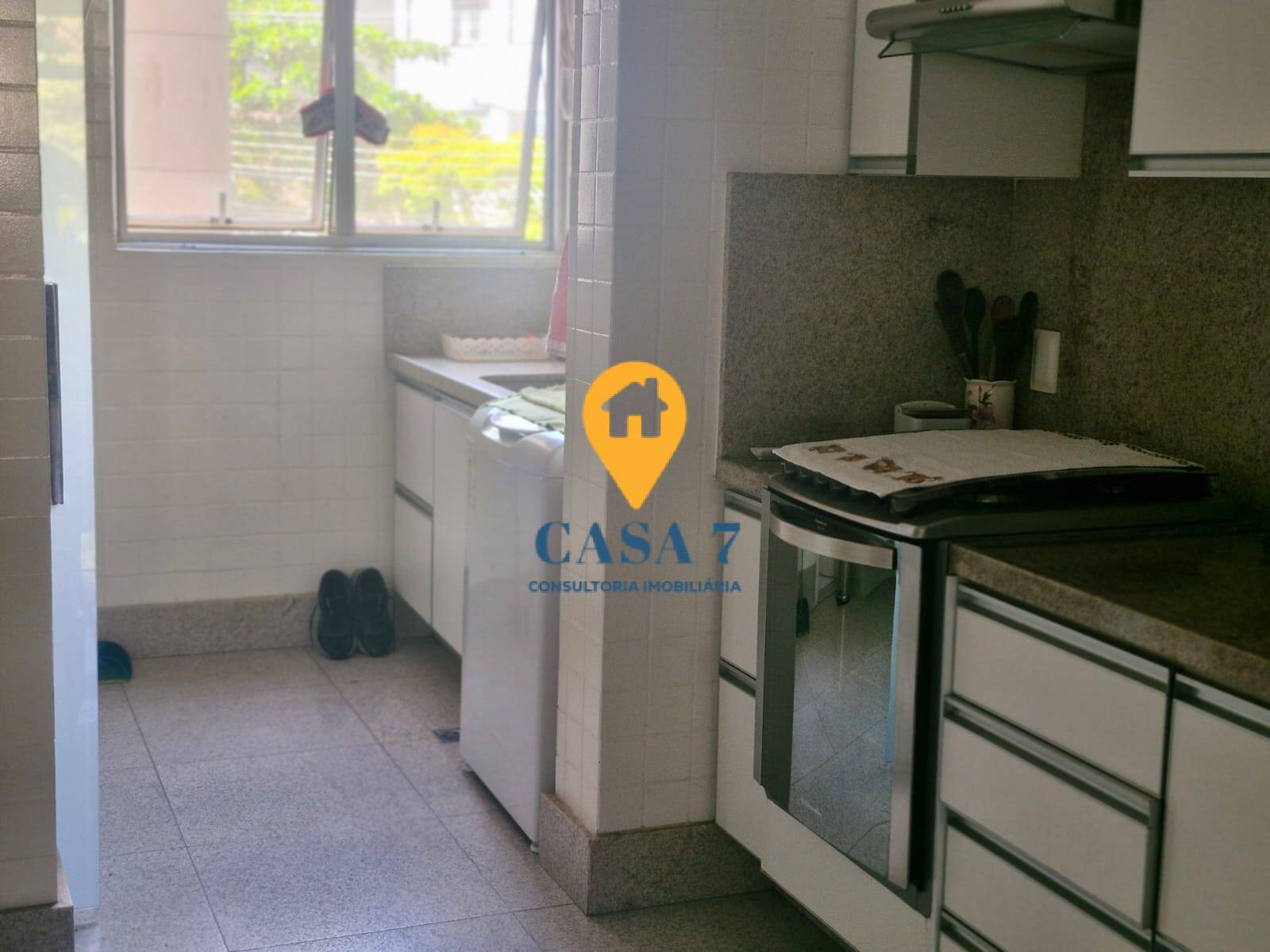 Apartamento à venda com 4 quartos, 139m² - Foto 17