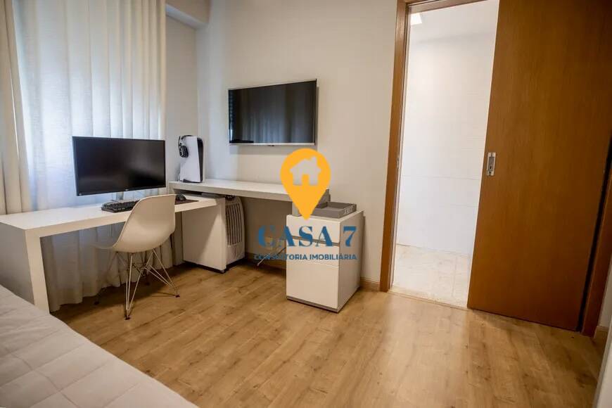 Apartamento à venda com 4 quartos, 162m² - Foto 17