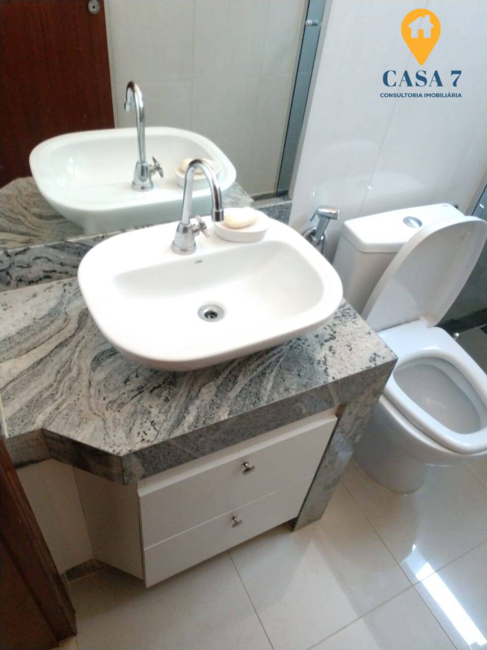 Casa à venda com 3 quartos, 374m² - Foto 10