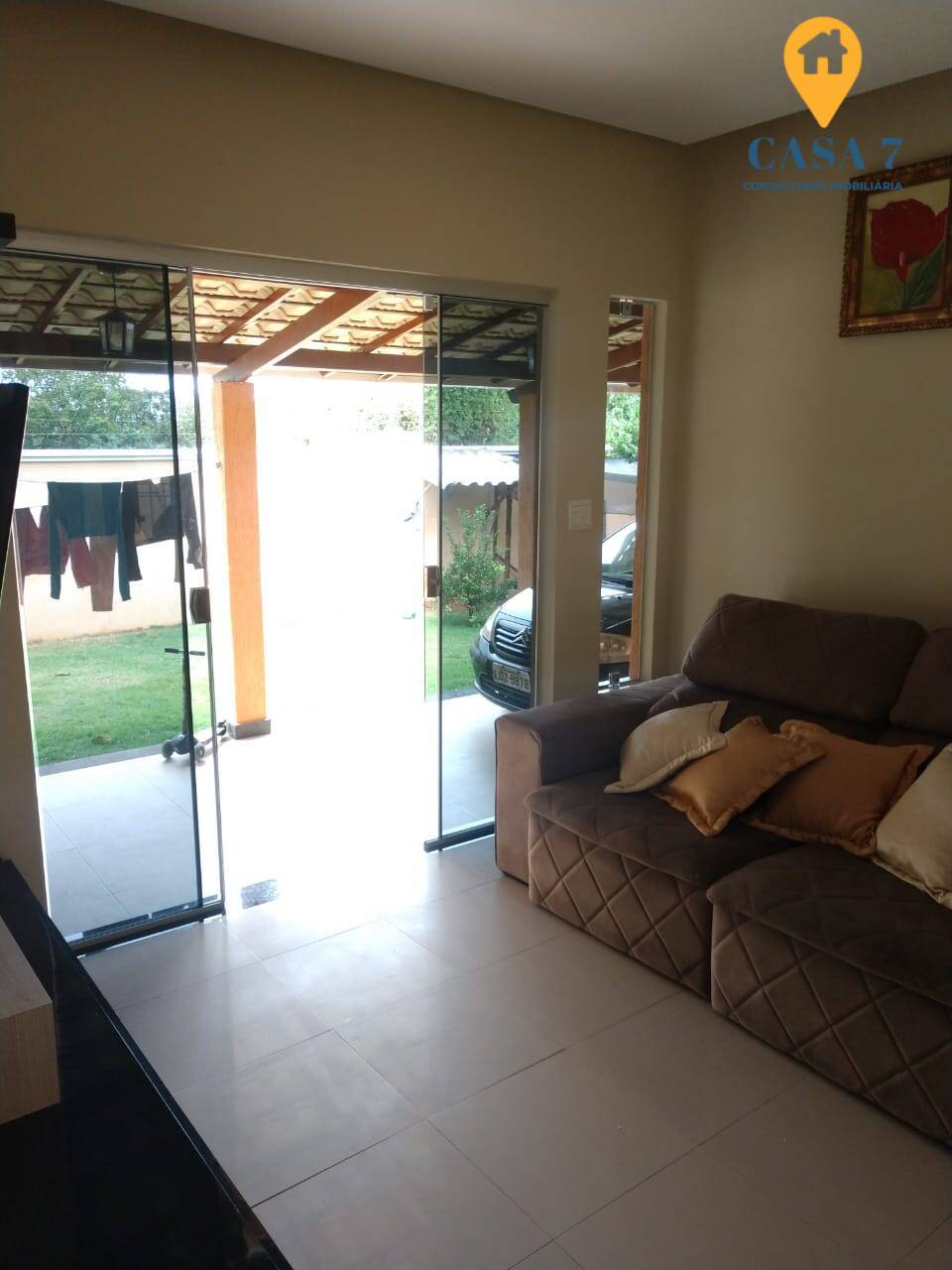 Casa à venda com 3 quartos, 374m² - Foto 2
