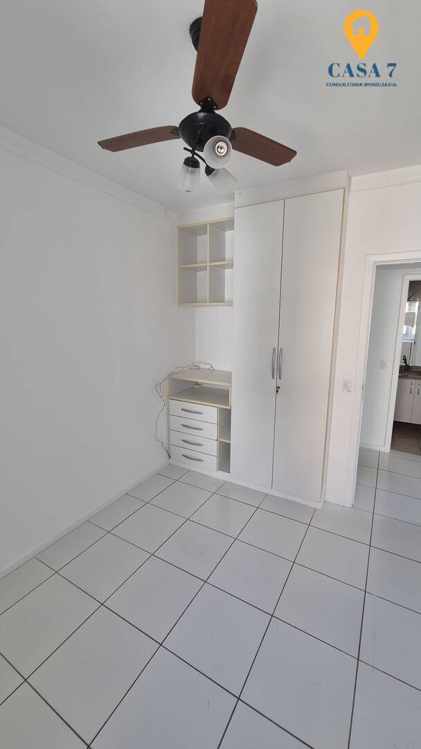 Apartamento para alugar com 4 quartos, 130m² - Foto 23