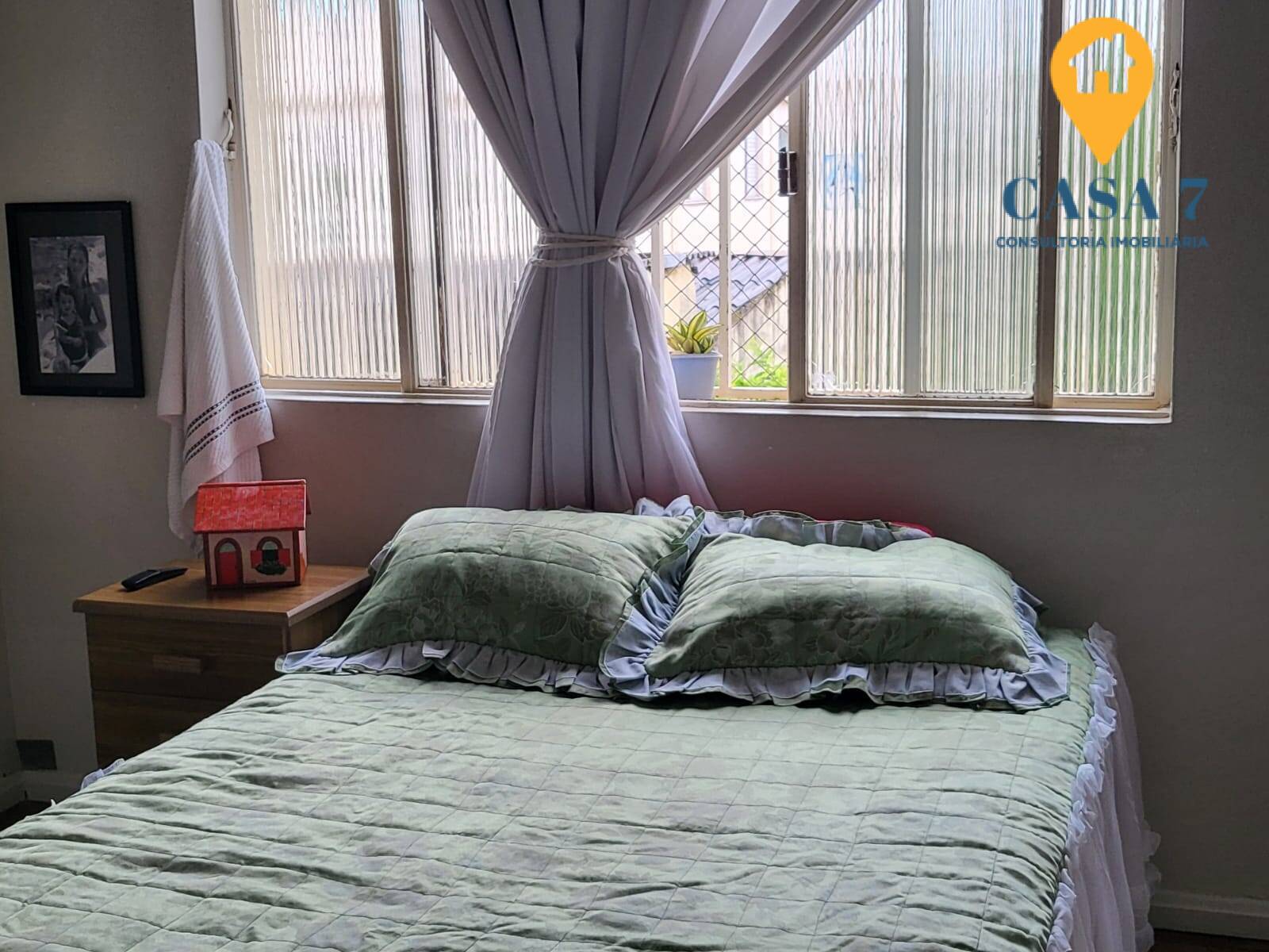 Casa à venda com 3 quartos, 370m² - Foto 16
