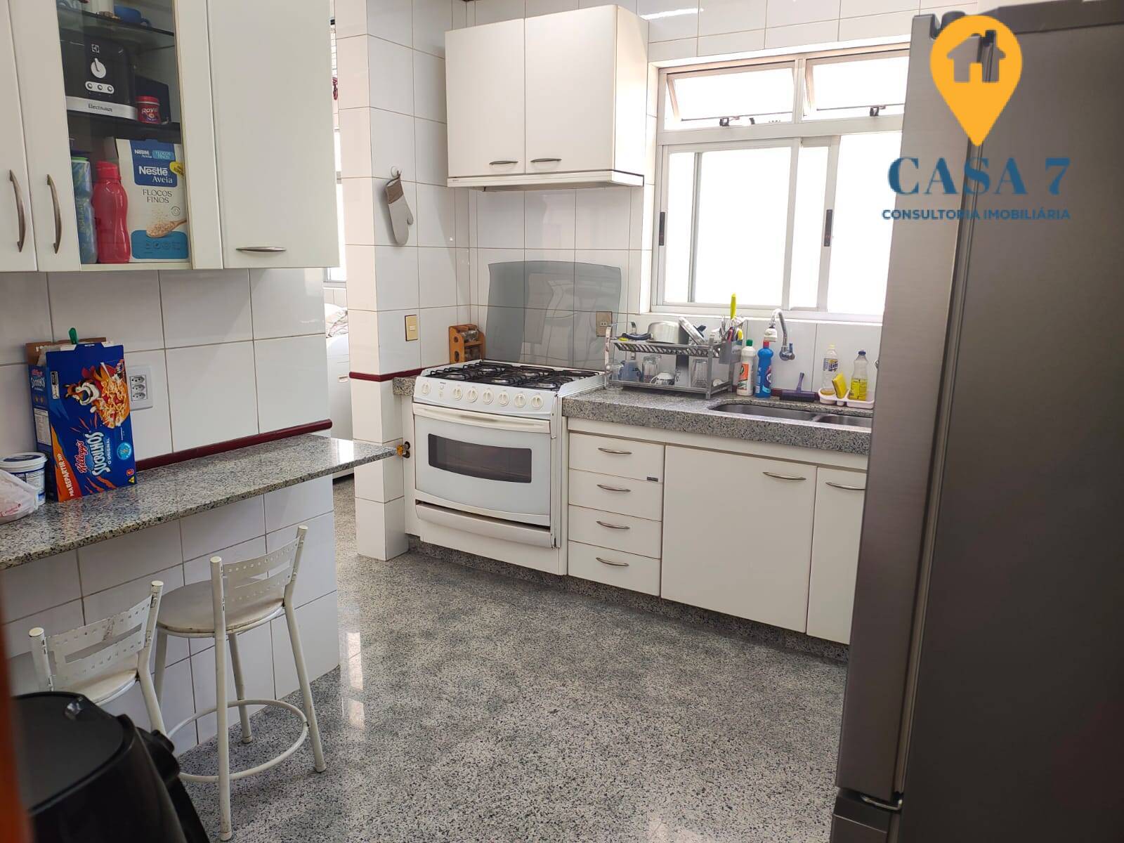 Apartamento à venda com 4 quartos, 130m² - Foto 8